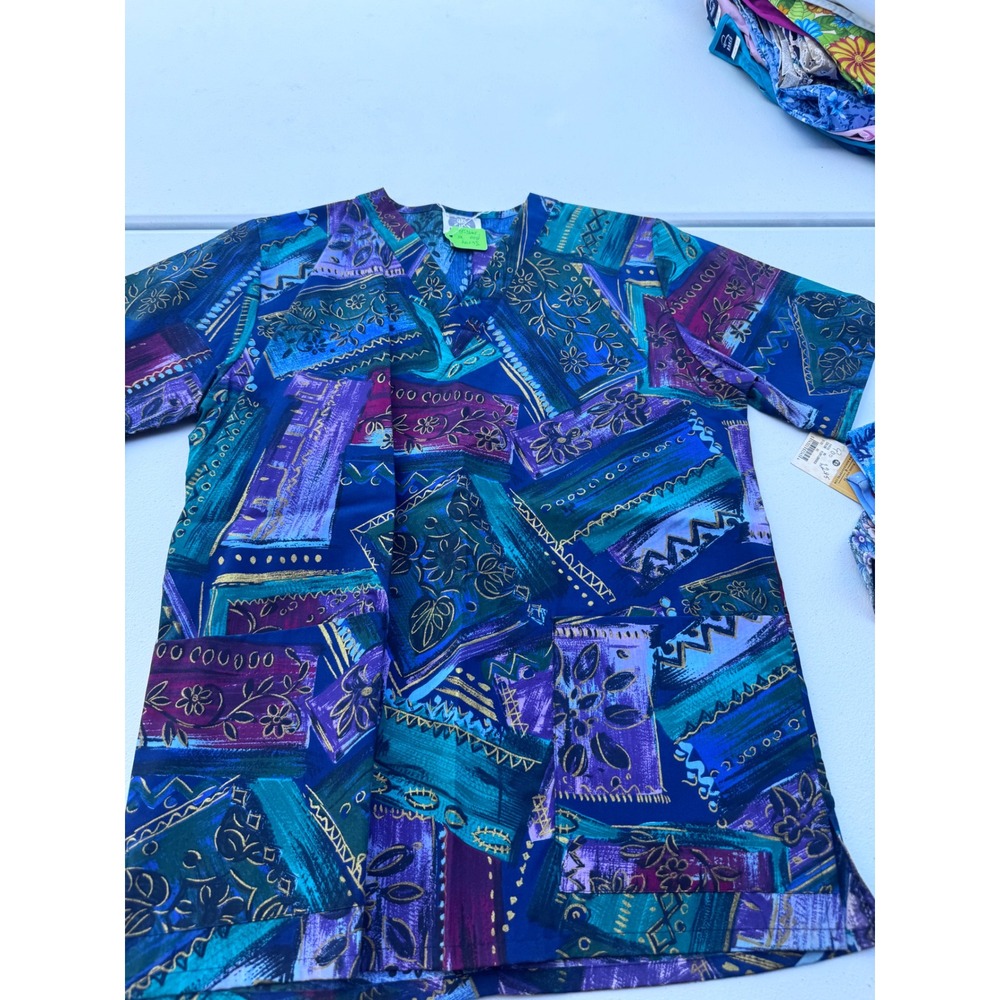 Vintage Scrub Top V-Neck Blue Purple Teal Abstract Floral Geometric Gold Accent